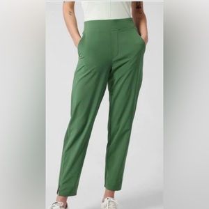 Athleta Brooklyn Ankle Pant in Vineyard Green, Size 12, NWT